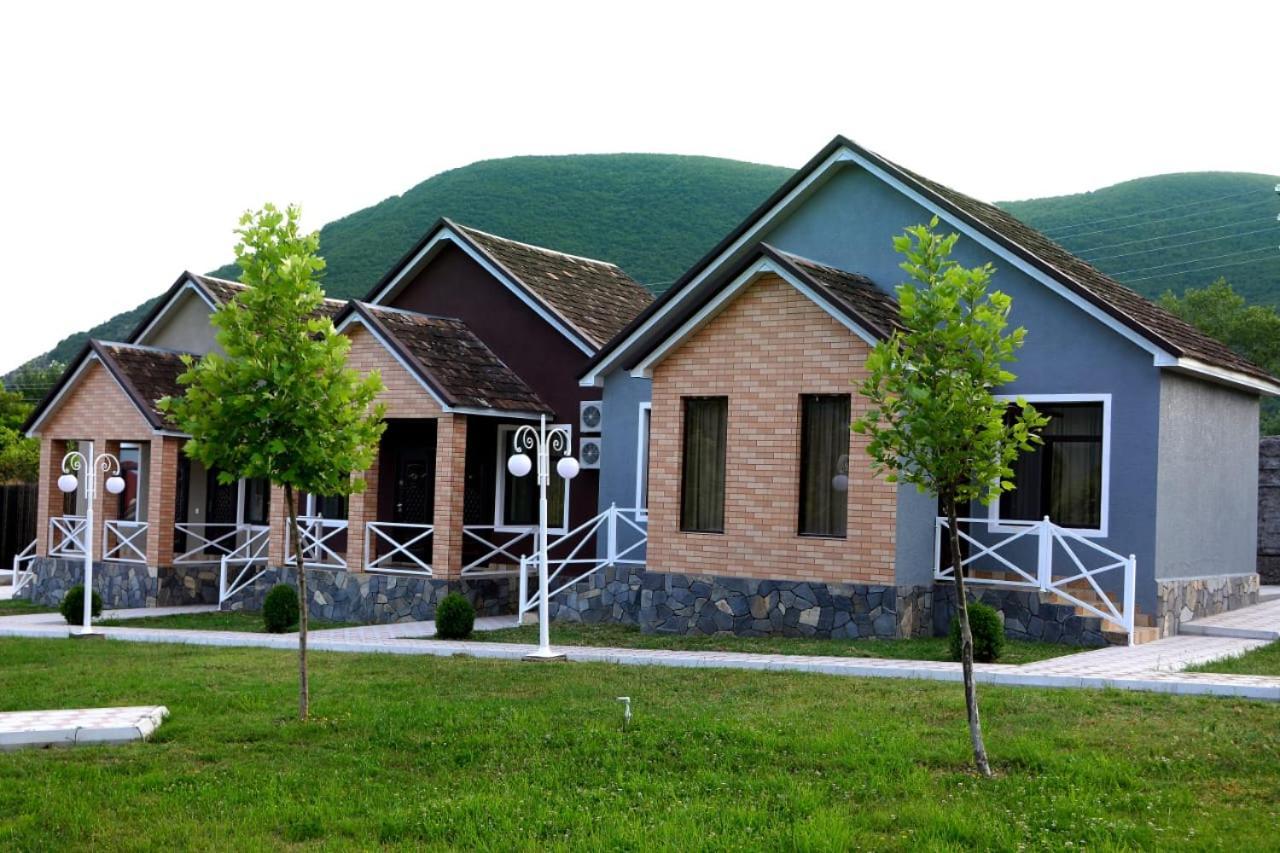 Tulpan Hotel Sheki Phòng bức ảnh