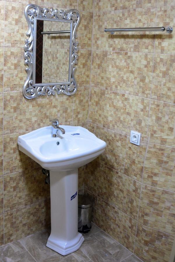 Tulpan Hotel Sheki Ngoại thất bức ảnh