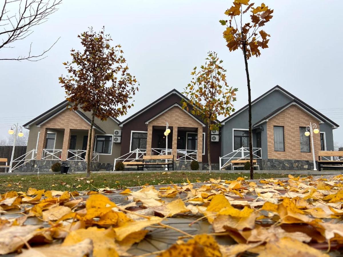 Tulpan Hotel Sheki Ngoại thất bức ảnh